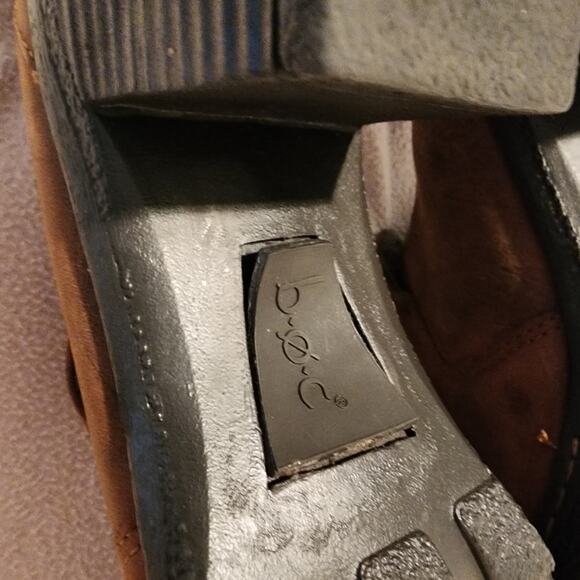 BOC Born Concept Carla brown distressed leather bootie heel sz 9 - Picture 8 of 12